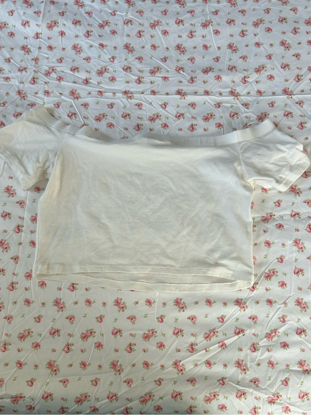 DIVIDED Cream Off-Shoulder Crop Top